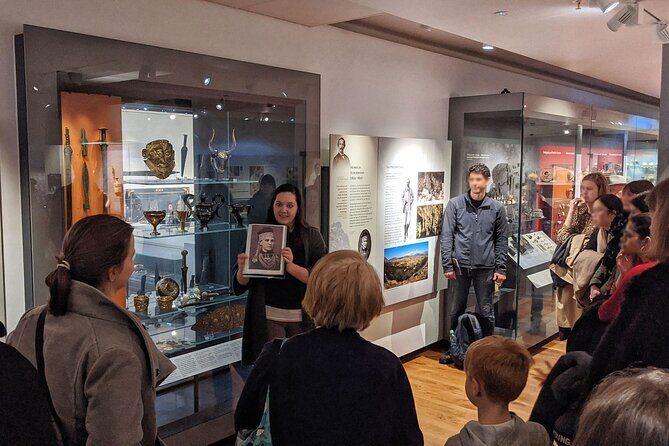 Ashmolean Museum Tour - by Uncomfortable Oxford - FAQ