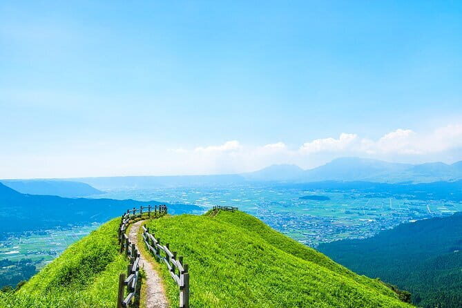 Aso Vocano, Grassland,Onsen and Aso shrine 1-Day Tour - Transportation, Guides, and Overall Experience