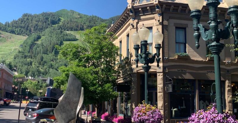 Aspen: City Highlights Walking Tour - Exploring Aspen’s Charm in Just an Hour
