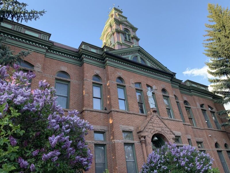 Aspen: From Past to Present History Walking Tour - Who Would Love This Tour?