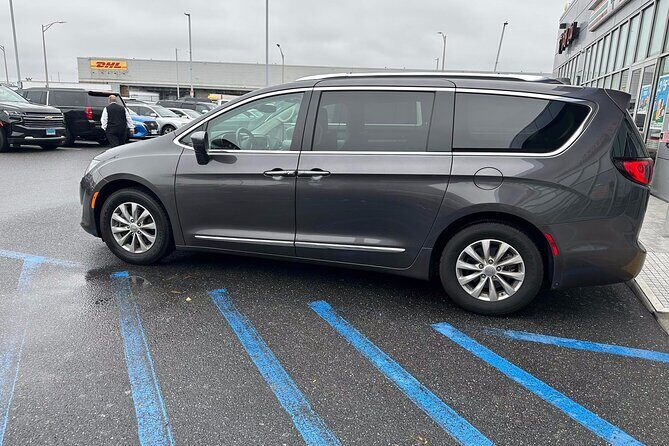 Aspen hotel or address to Denver Airport (DEN) - Departure Private Transfer - What to Expect from Your Aspen to Denver Airport Private Transfer