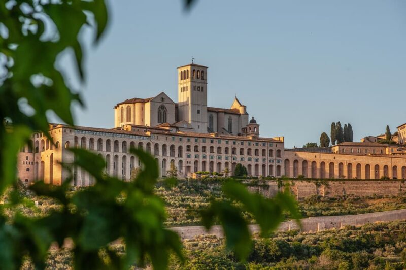 Assisi City highlights and St. Francis Basilica Tour - What’s Included and What’s Not