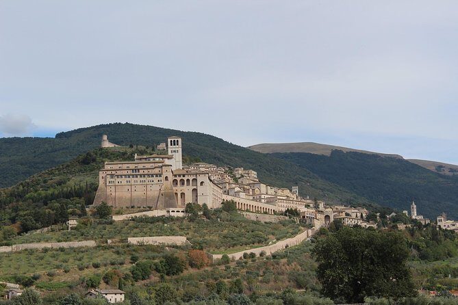 Assisi - Historic walking tour - Who Should Book This Tour?