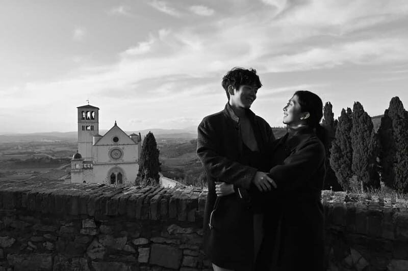 Assisi: Private or Group Photo Session with a Local - The Sum Up