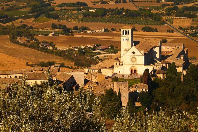 Assisi Private Walking Tour including St. Francis Basilica - FAQ
