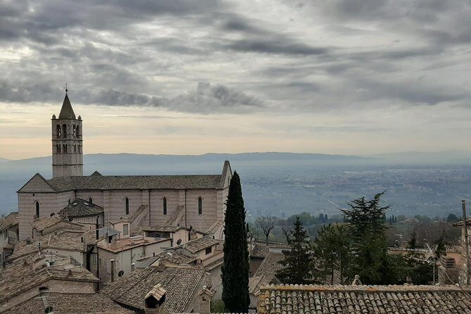 Assisi: the Three Major Basilicas. St. Francis, St. Clare and Porziuncola chapel - Exploring Assisi’s Sacred Heart: An In-Depth Review