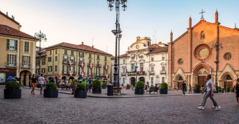 Asti Historic Town Walking Tour - Introduction to the Asti Experience