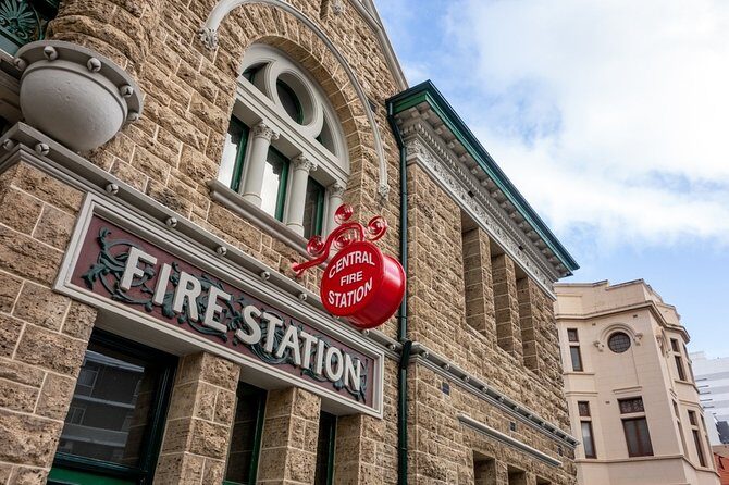 Astonishing Scavenger Hunt: Perched On A Swan - Practical Details: What Matters to You