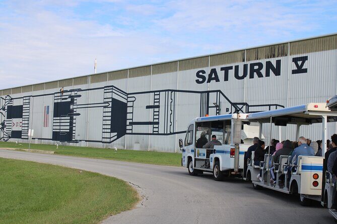 Astroville Round-Trip Shuttle Transportation to NASA Space Center - An In-Depth Look at This NASA Day Trip