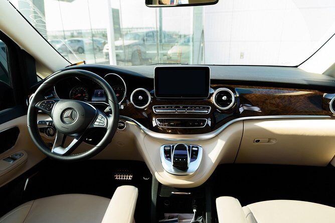 Athens Airport Private Departure Transfer with a Mini Van - Who Will Benefit Most?