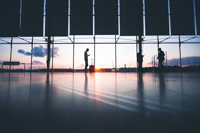 Athens AirPort To Athens Hotels Luxury Private Transfer Service - Who Should Consider This Service?