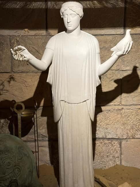 Athens: Be an Ancient Sculptor: Craft Your Greek Masterpiece - An Inside Look at the "Be an Ancient Sculptor" Experience