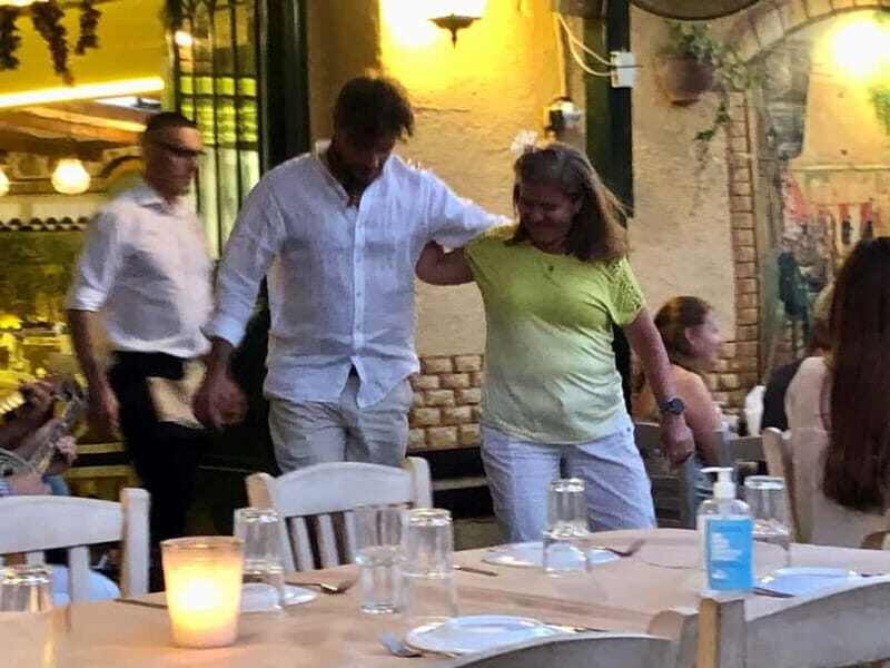 Athens & Beyond: Your Day, Your Way with a Local Expert - Exploring Athens & Beyond: What You Can Expect