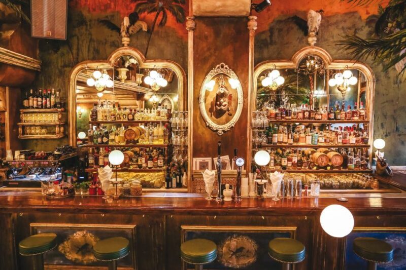 Athens by Night: Sightseeing, Spirits, and Food - Who Is This Tour Best For?