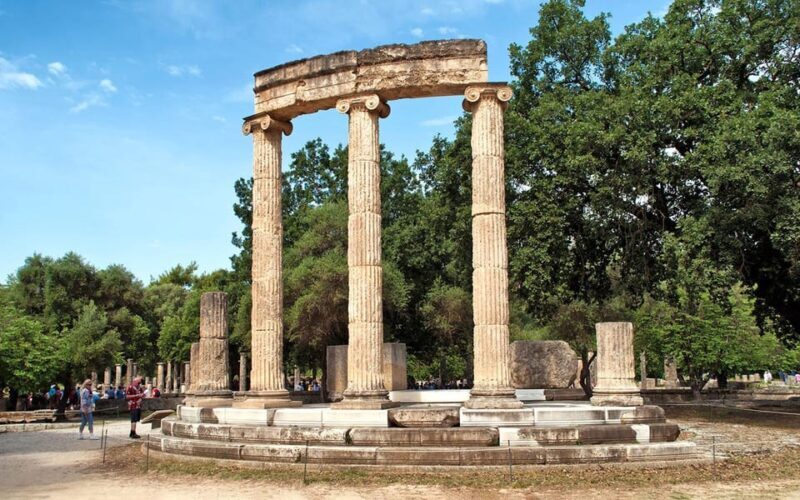 Athens: Corinth Canal and Ancient Olympia Private Trip - Who Should Consider This Tour?