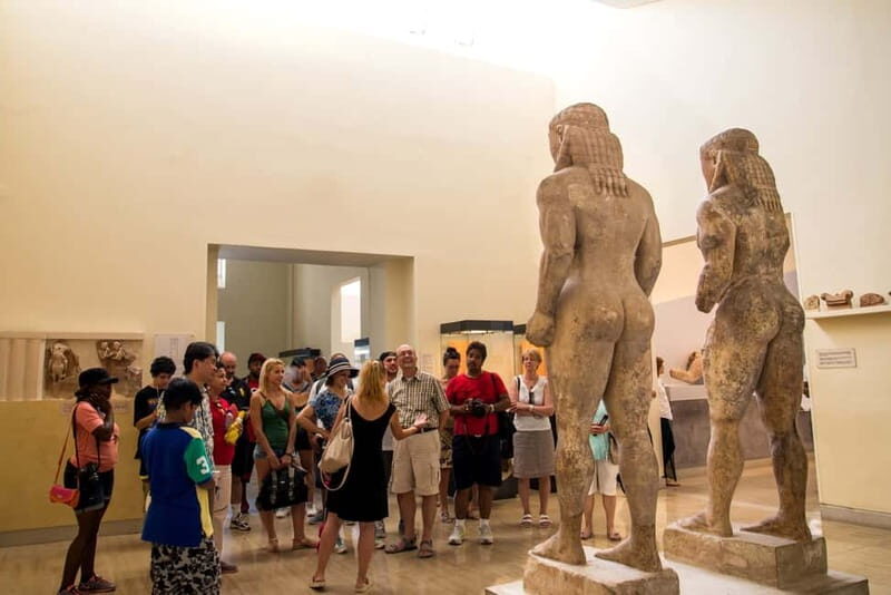 Athens: Delphi and Arachova Day Trip with Guide - Who Is This Tour Best For?