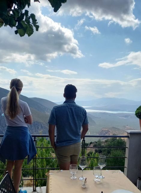 Athens: Delphi, Corycian Cave, and 300 Battlefield Day Trip - FAQ