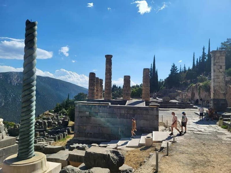 Athens: Delphi Day Tour with Museum & Arachova Village Visit - Frequently Asked Questions