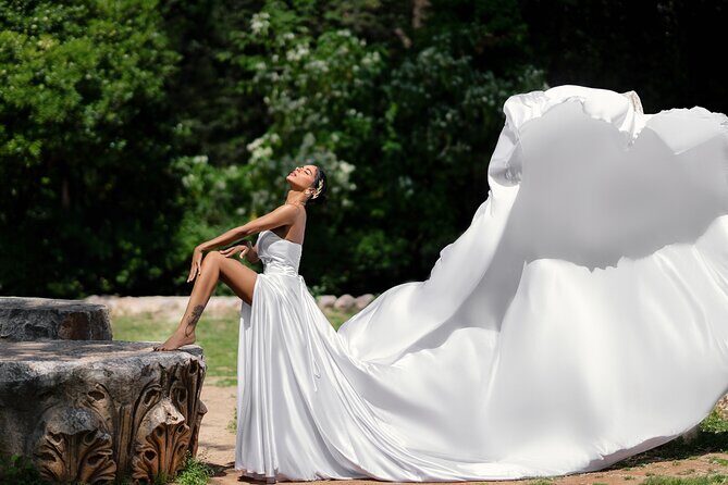 Athens: Flying Dress Photoshoot "Marilyn Package" - Key Points