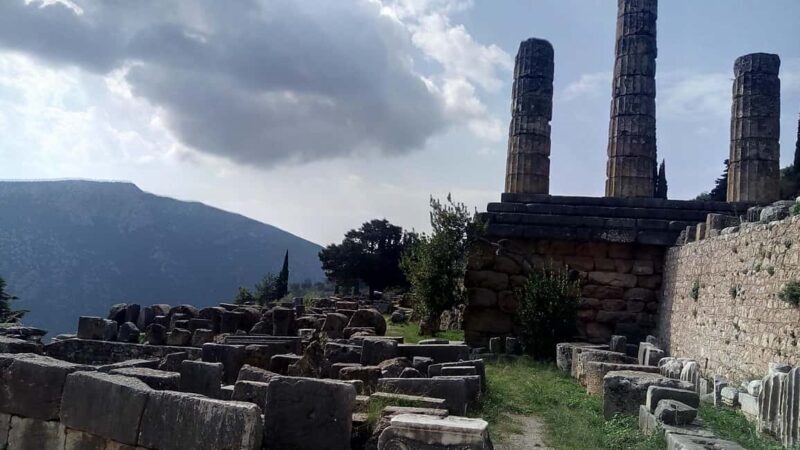 Athens: Full Day Trip Delphi and Arachova - Who is This Tour Best For?