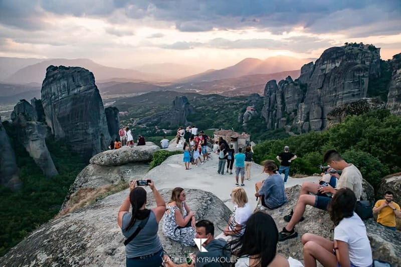 Athens: Guided Tour to Meteora Monasteries & Hermit Caves - FAQs
