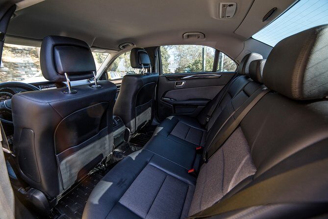 Athens hotels to Athens airport Private departure transfer - The Fleet and Safety Standards