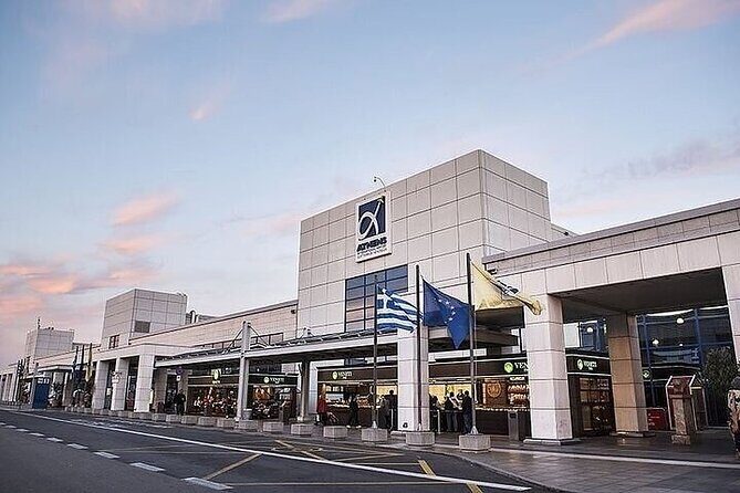 Athens Hotels To Athens AirPort Private Luxury Transfer Service - An In-Depth Look at the Luxury Transfer Experience