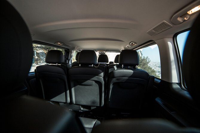 Athens hotels to Piraeus port Private departure transfer - Drivers and Service Quality: What You Can Expect