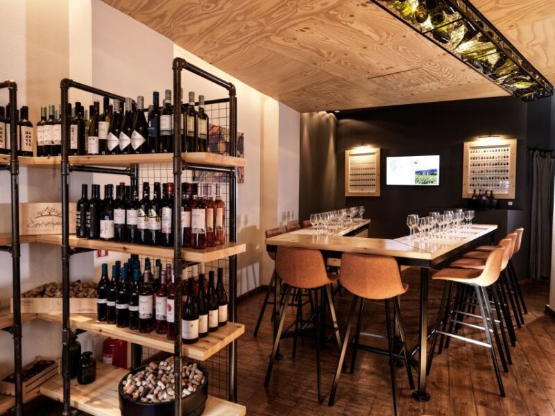 Athens: Mediterranean Gin Tasting Experience - Deep Dive into the Itinerary