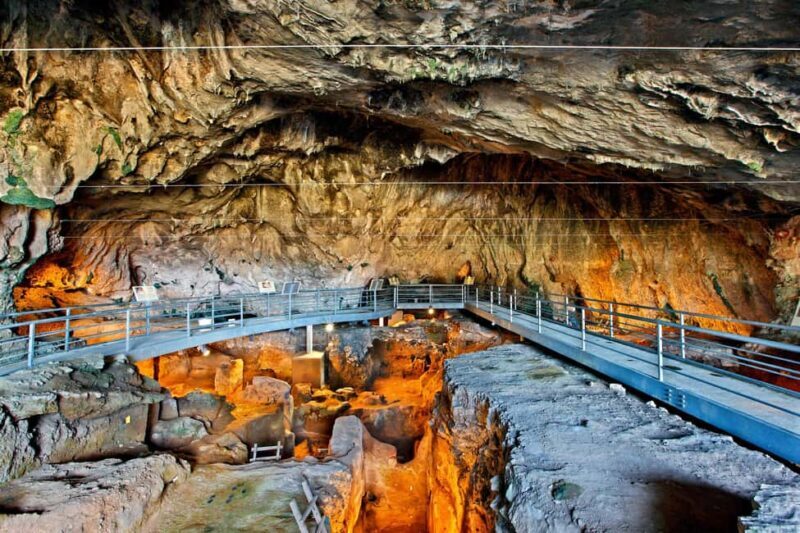 Athens: Meteora, Monasteries, & Ancient Theopetra Cave Trip - Key Points