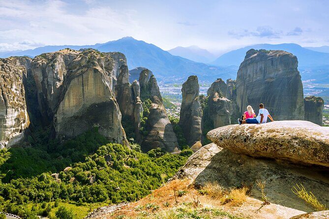 Athens: Meteora Monasteries Tour with Local Guide and Greek Lunch - Who Is This Tour Best For?