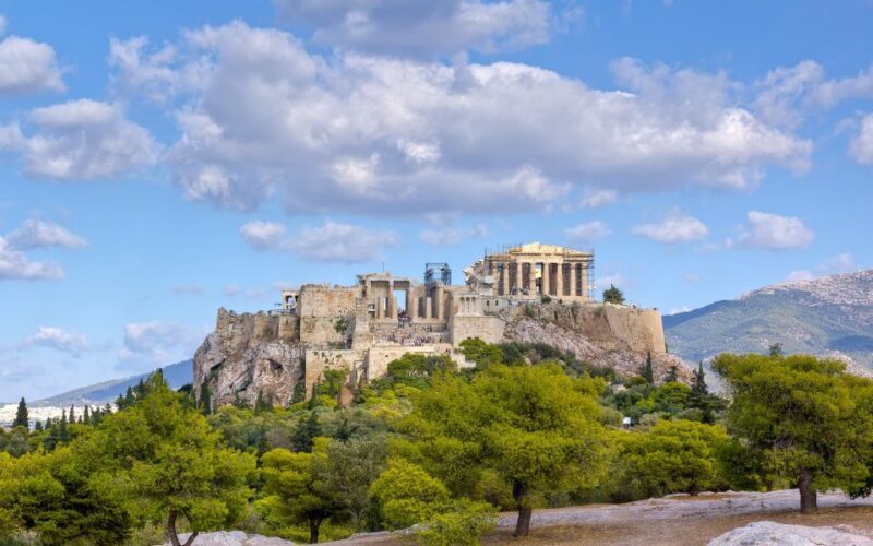 Athens: Plaka to Acropolis Smartphone Audio Tour - A Deep Dive into the Experience