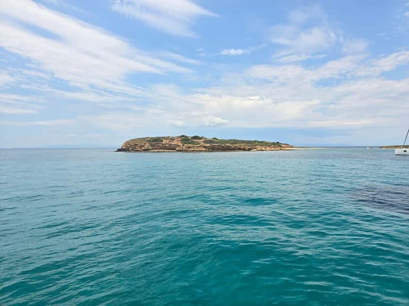 Athens: Private Catamaran Experience with Meal & Open Bar - Final Thoughts: Who Will Love This Tour?