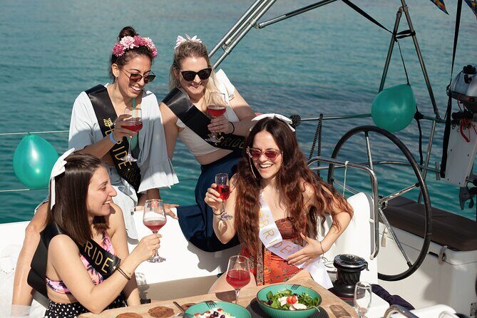 Athens Private Morning Sailing Cruise with Greek Gastronomy - The Experience on Board: Comfort, Culture, and Cuisine