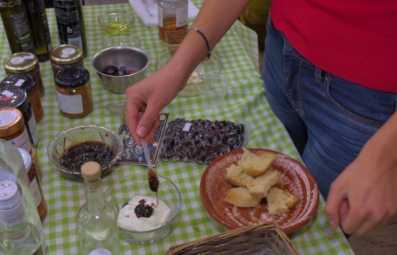 Athens: The Acropolis and Greek Food Private Guided Tour - The Sum Up