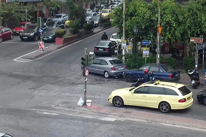 Athens to Lavrio Private Transfer by Mercedes E Class Wagon - FAQ