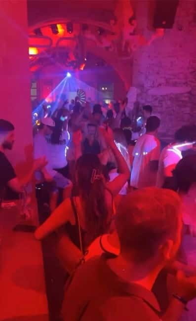 Athens Ultimate Bar Crawl - A Deep Dive into the Athens Ultimate Bar Crawl Experience