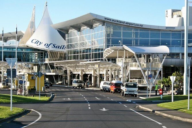 Auckland Airport Private One-Way or Round-Trip Transfer - Detailed Breakdown of the Experience