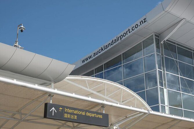 Auckland Airport Private Transfers with child car seats - Why This Transfer Service Offers Great Value