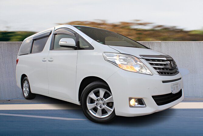 Auckland Airport Private Transfers with child car seats - Who Should Consider This Service?