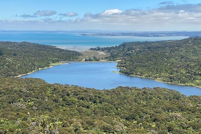 Auckland City and West Coast Black Sand Beach Full Day Tour - FAQs