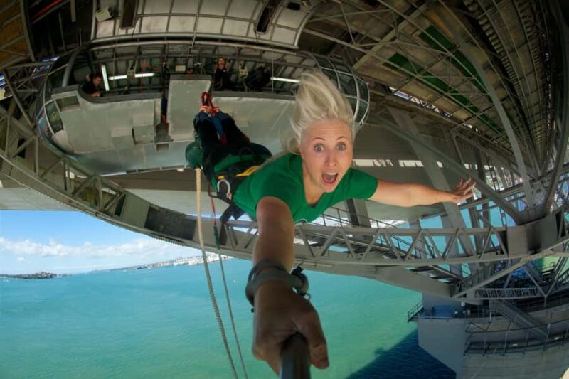 Auckland Harbour Bridge Climb & Bungy Combo - Key Points