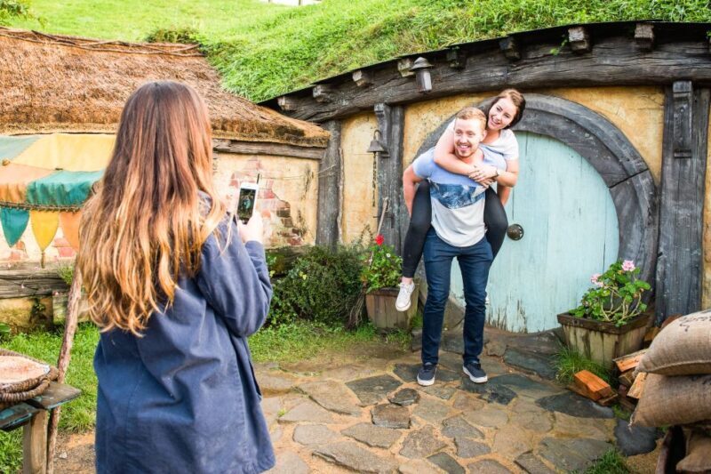 Auckland: Hobbiton Movie Set Tour with Lunch - Return Journey and Practical Details