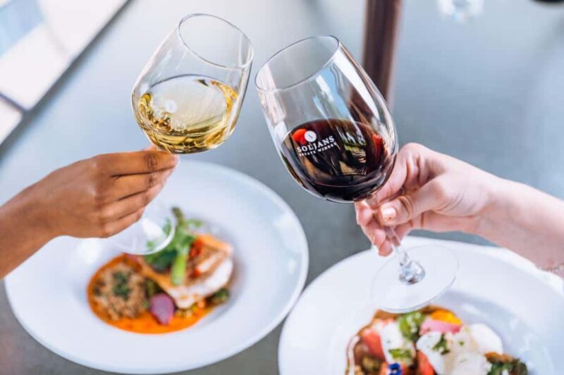 Auckland: Luxury Kumeu Wine Tour with Gourmet Lunch - What Makes This Tour Stand Out