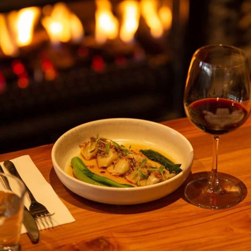 Auckland: Scenic Boat Cruise to the Riverhead Tavern - Key Points