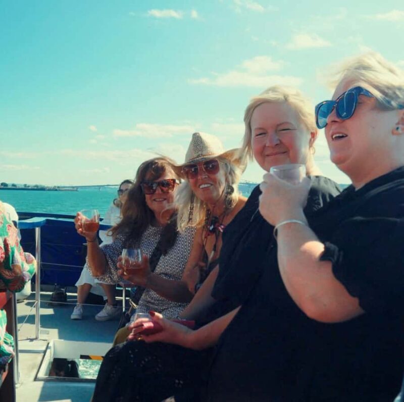 Auckland: Scenic Harbour Cruise with Live Commentary - FAQ