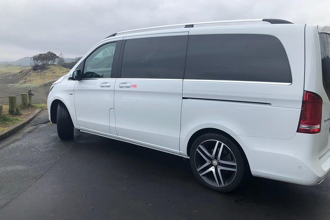 Auckland's premium luxury transfers from/to Airport / North Shore - Key Points