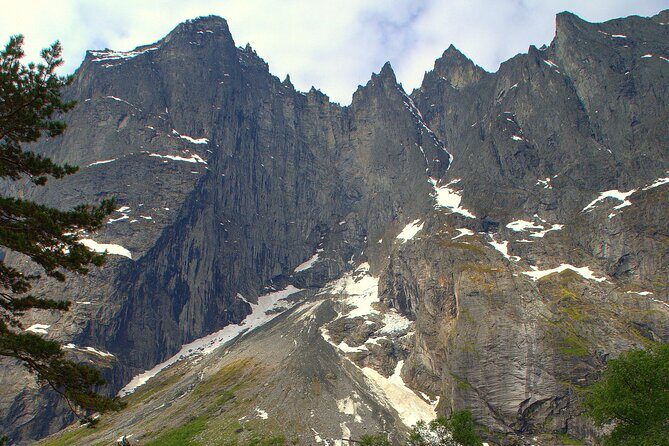 Audio-Guide Bus Tour at Scenic Routes of Åndalsnes to Trollstigen - Summing It Up: Is This Tour for You?