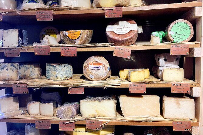 Audio Guide to Creating the Perfect Valencian Picnic - Snack Classics and Coffee Culture