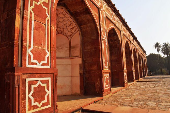 Audio Guided Walk of Humayun's Tomb & Nizammudin Basti, Delhi on HopOn India App - FAQs